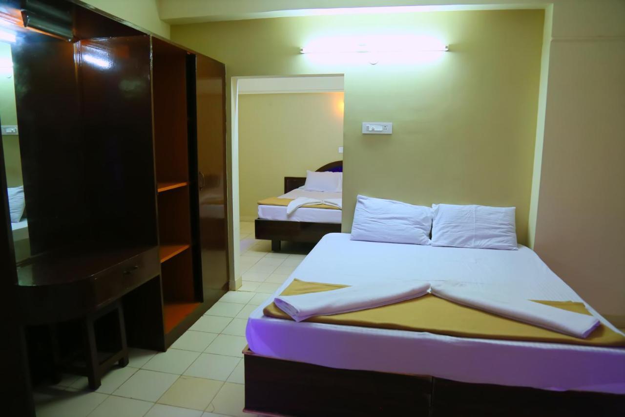 Hotel Sri Jawahar'S Residency Palani Zewnętrze zdjęcie