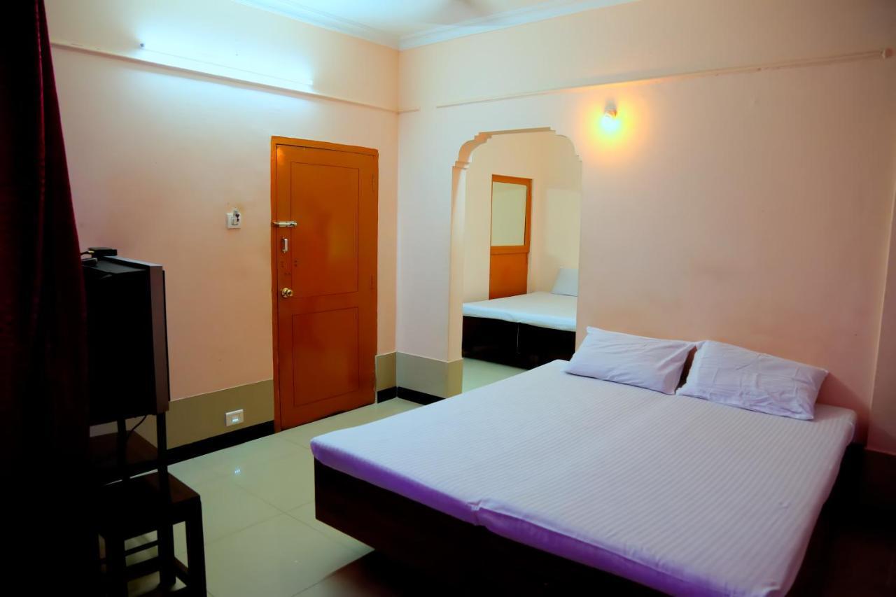 Hotel Sri Jawahar'S Residency Palani Zewnętrze zdjęcie