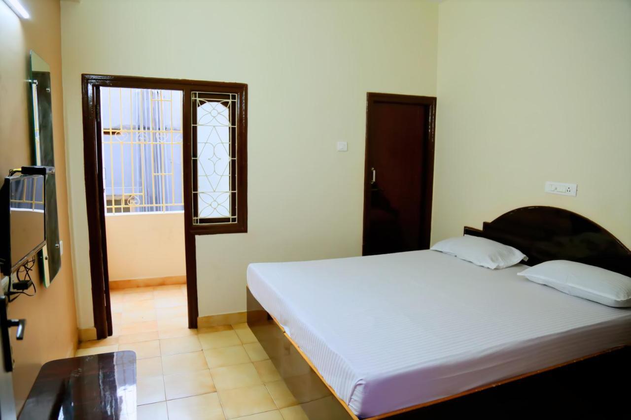 Hotel Sri Jawahar'S Residency Palani Zewnętrze zdjęcie